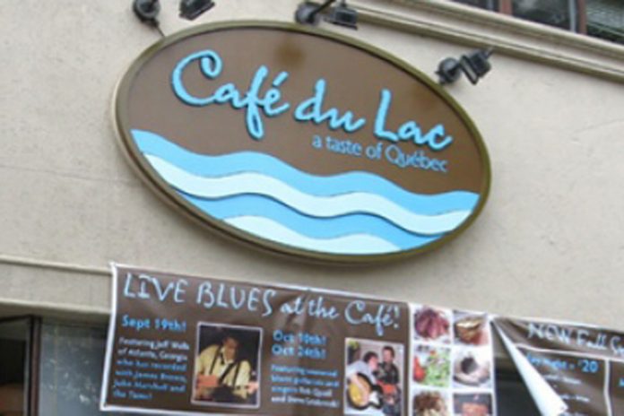 Cafe du Lac